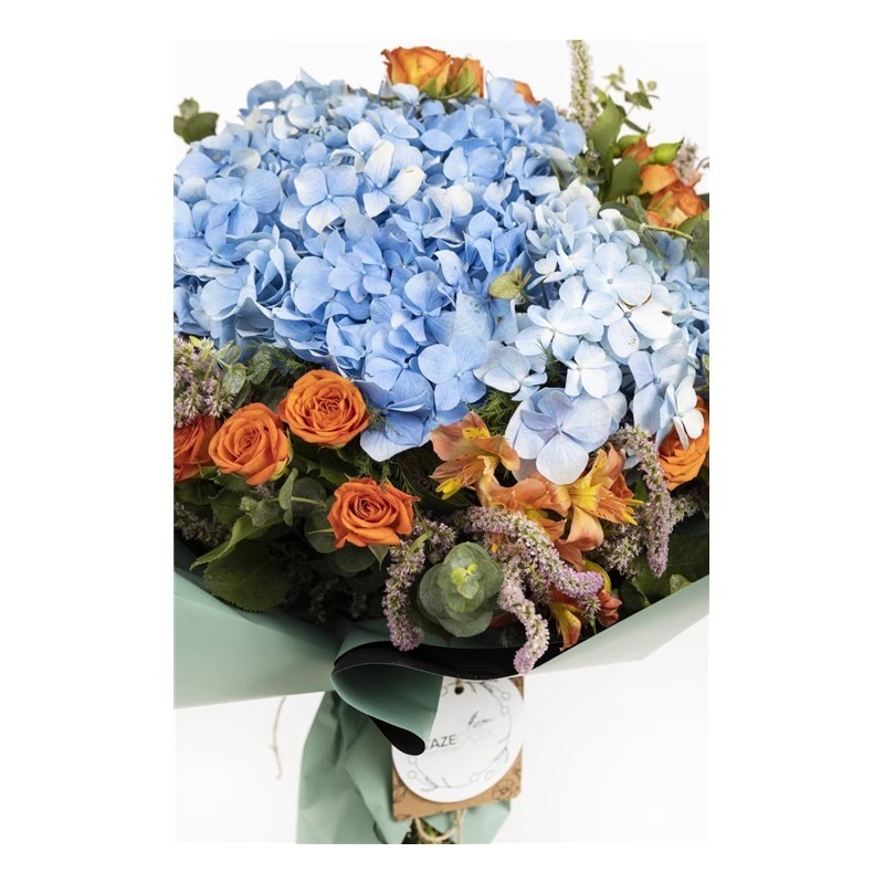 Little Sweet Seasonal Bouquet